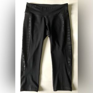 Old Navy Active Capri Workout Tights